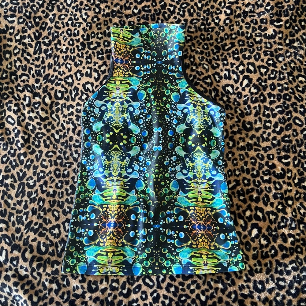 💙🫧NWOT Warrior Within Design Green Liquid Light Set-Top XS/Slim Bells pants S💚🫧 - Picture 3 of 11